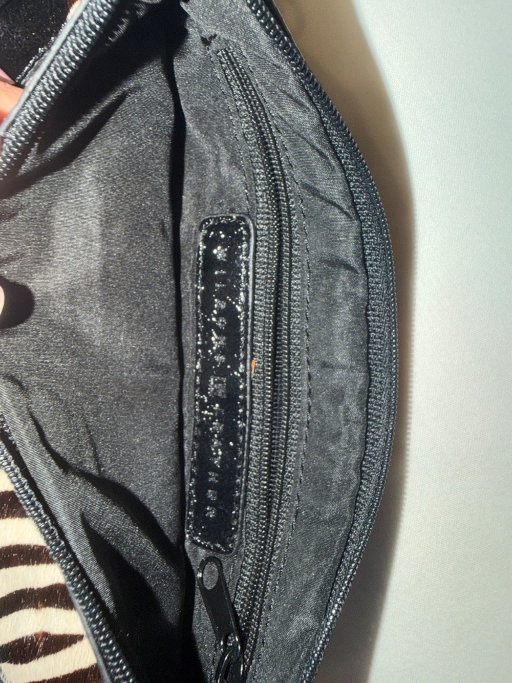 Wilson’s Leather Wristlet - Picture 3 of 4